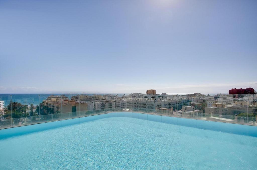 אסטפונה Keywise Family Luxury Infinity Beach & Golf מראה חיצוני תמונה